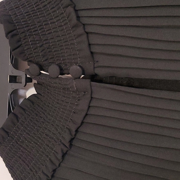 Nanette Lepore Black Halter Neck Pleated Skirt Midi Dress - Picture 9 of 12